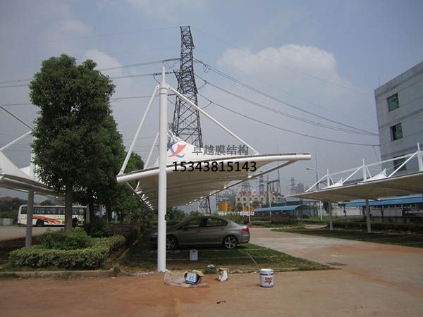 日照膜結(jié)構(gòu)充電樁車(chē)棚【遮陽(yáng)棚廠家】